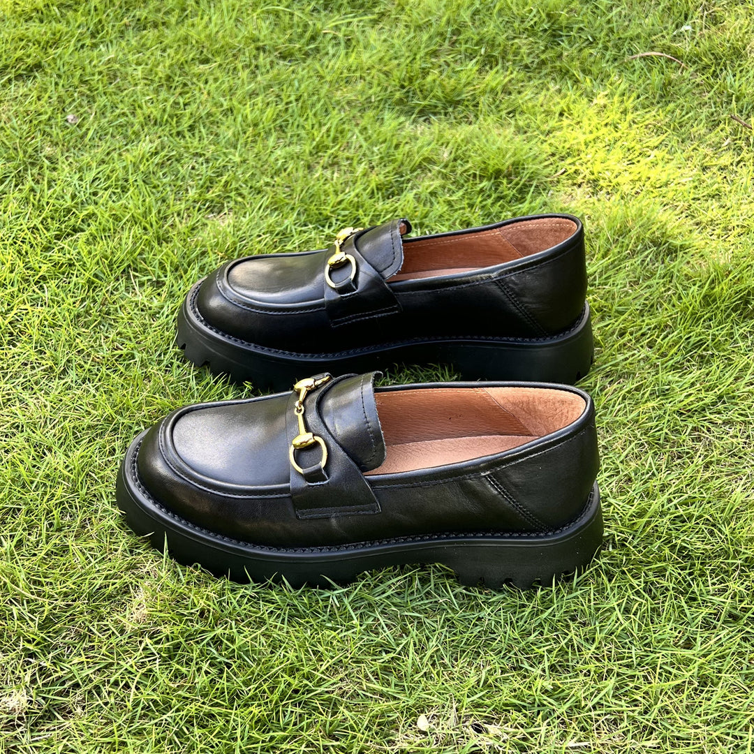  Loafers 