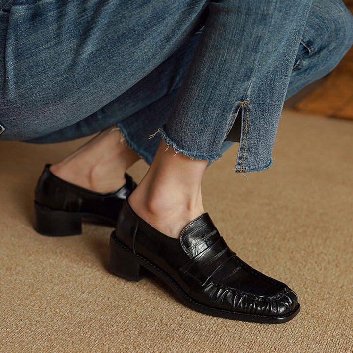  Loafers 