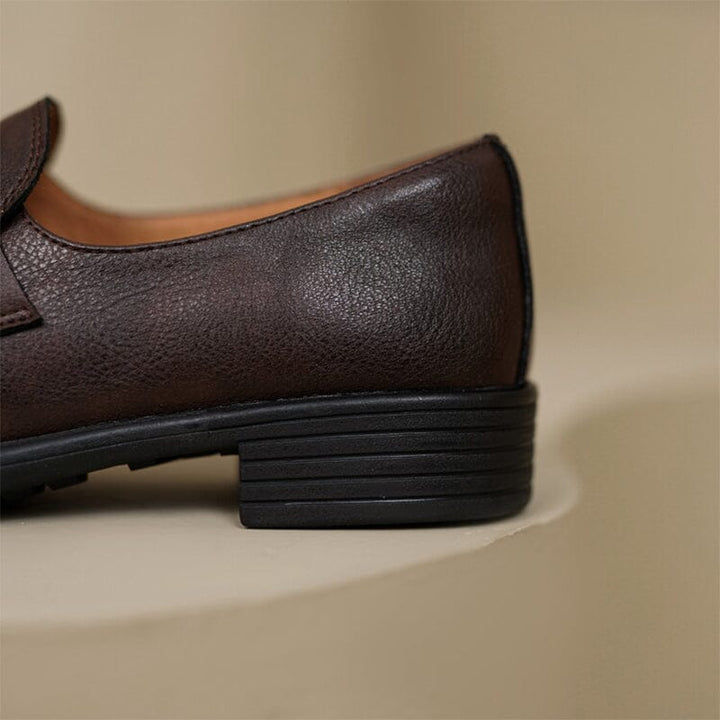 Loafers 