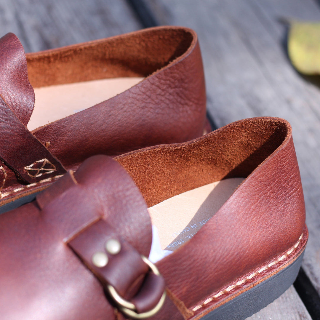  Loafers 