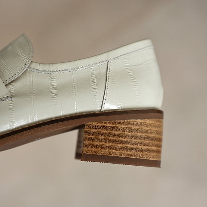  Loafers 