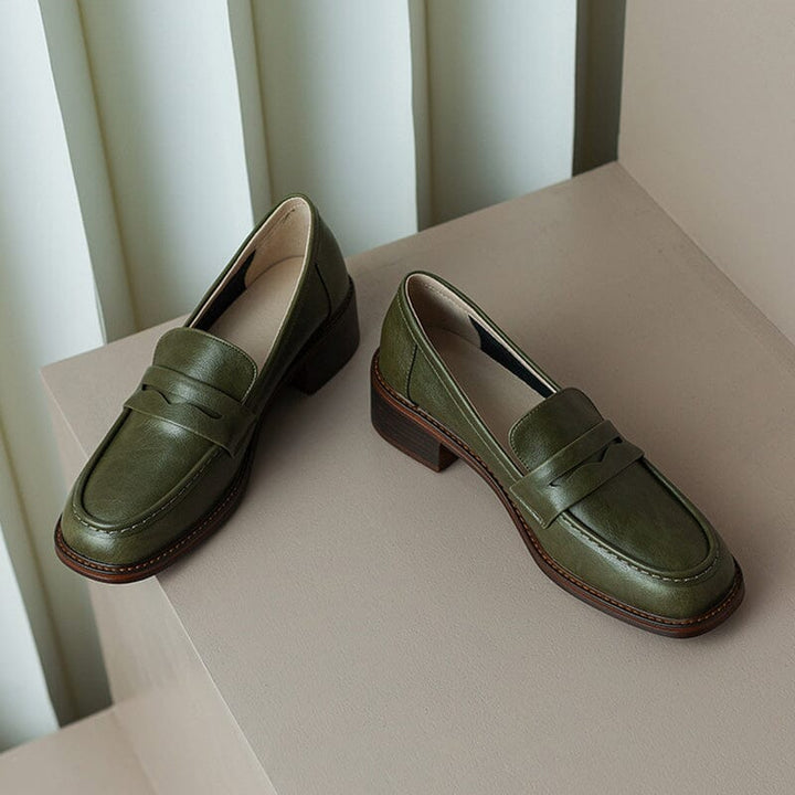  Loafers 