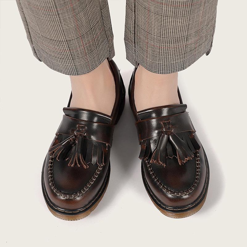  Loafers 