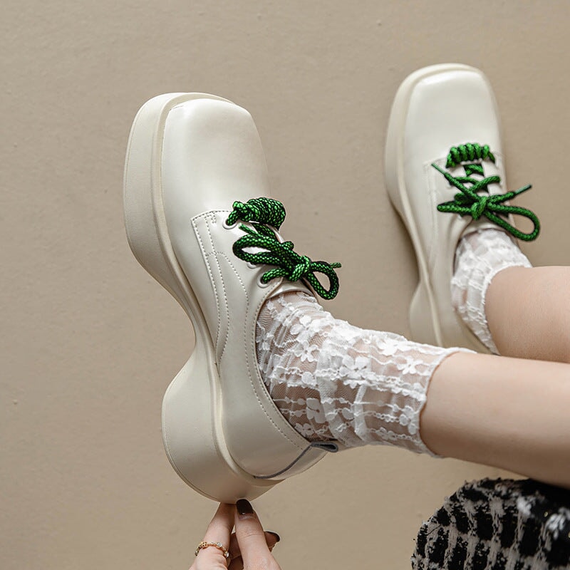  Oxfords &amp; Tie 