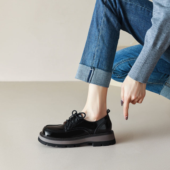  Oxfords &amp; Tie 