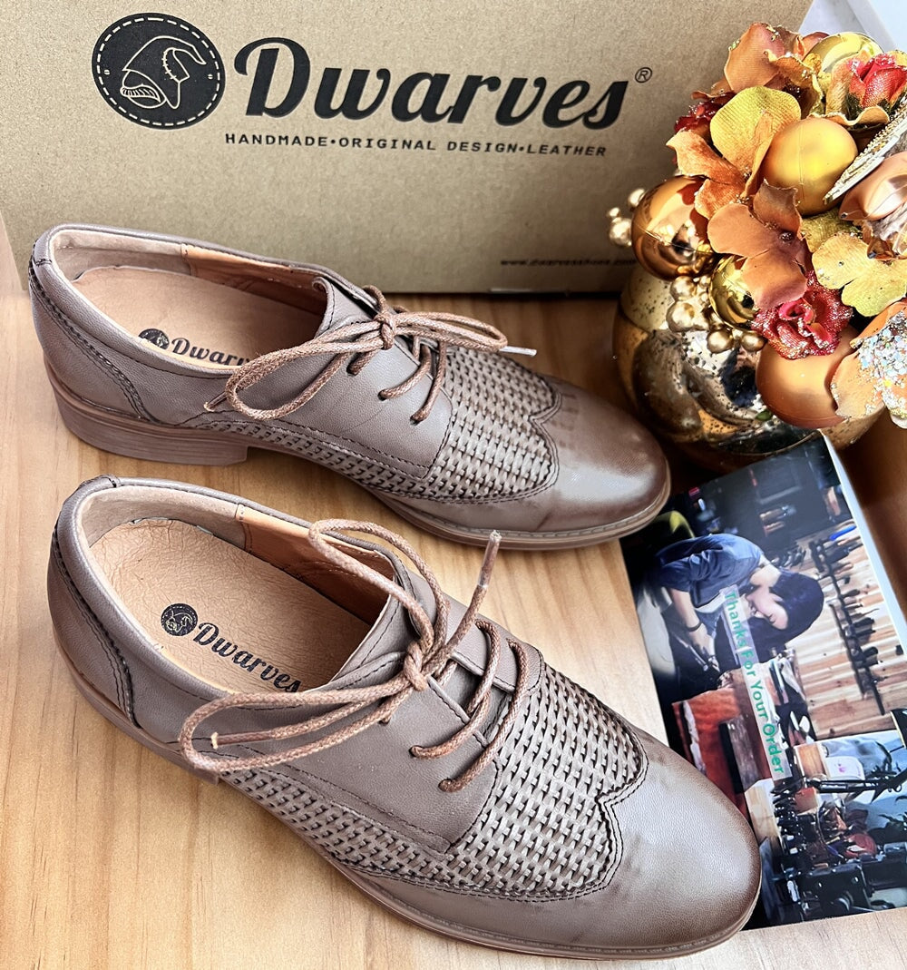  Oxfords &amp; Tie 