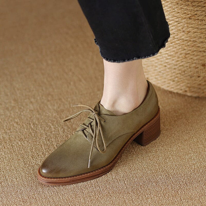  Oxfords &amp; Tie 