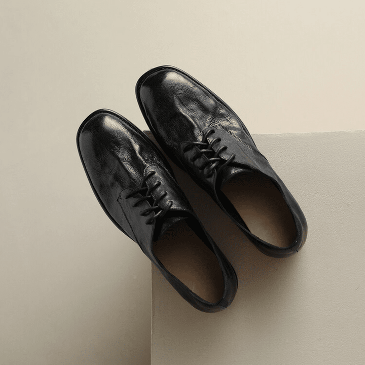  Oxfords &amp; Tie 