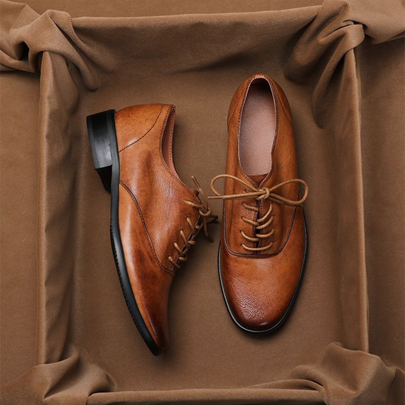  Oxfords & Tie 
