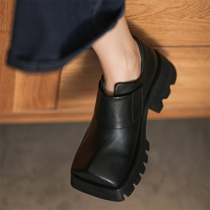  Oxfords &amp; Tie 
