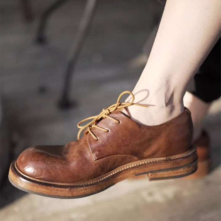  Oxfords &amp; Tie 
