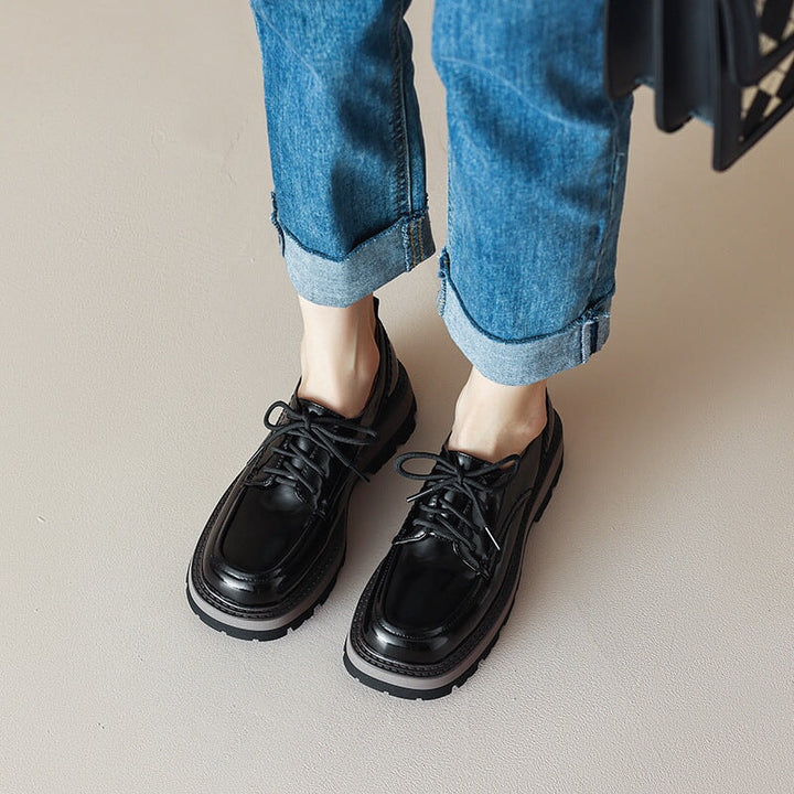  Oxfords &amp; Tie 
