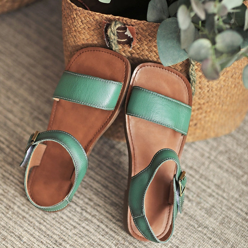  Sandals 