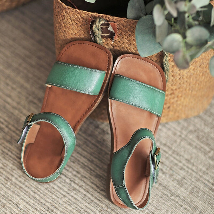  Sandals 