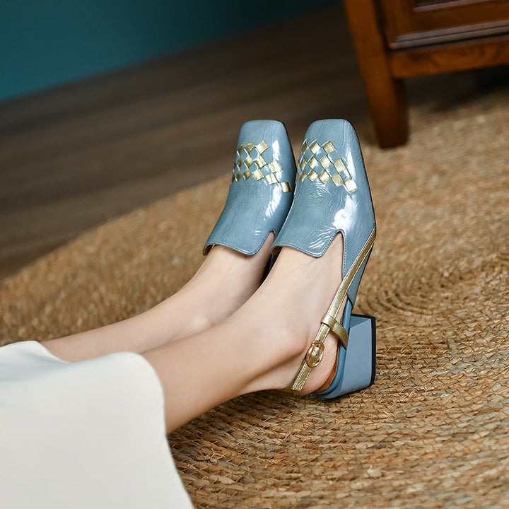  Sandals 