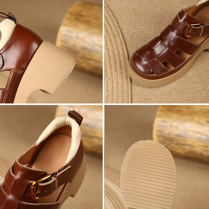  Sandals 