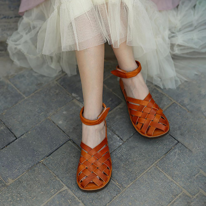  Sandals 