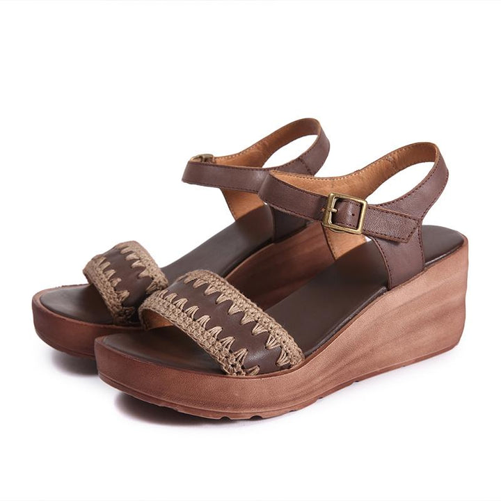  Sandals 