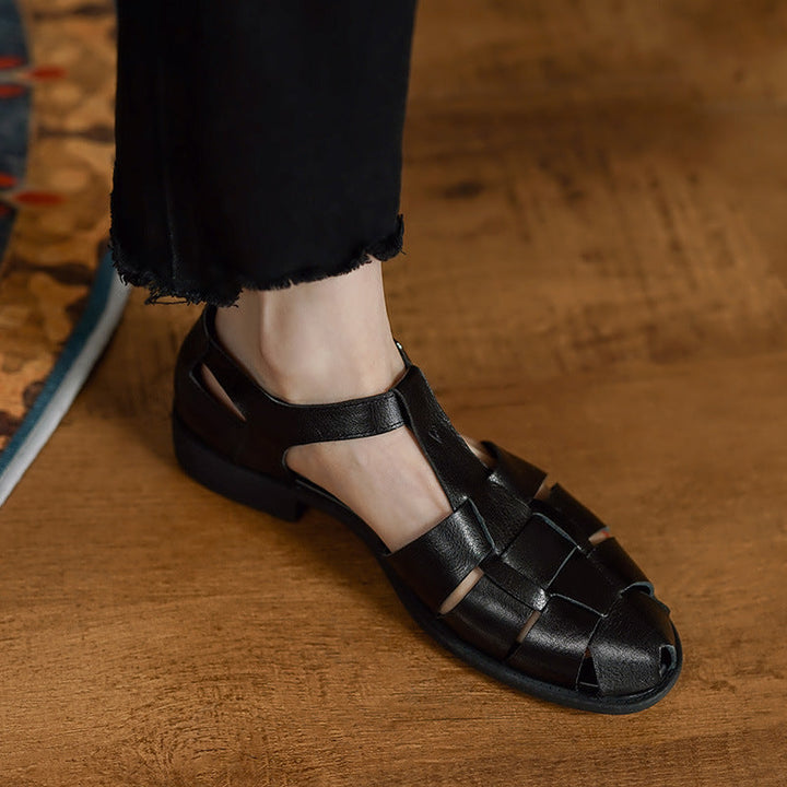  Sandals 