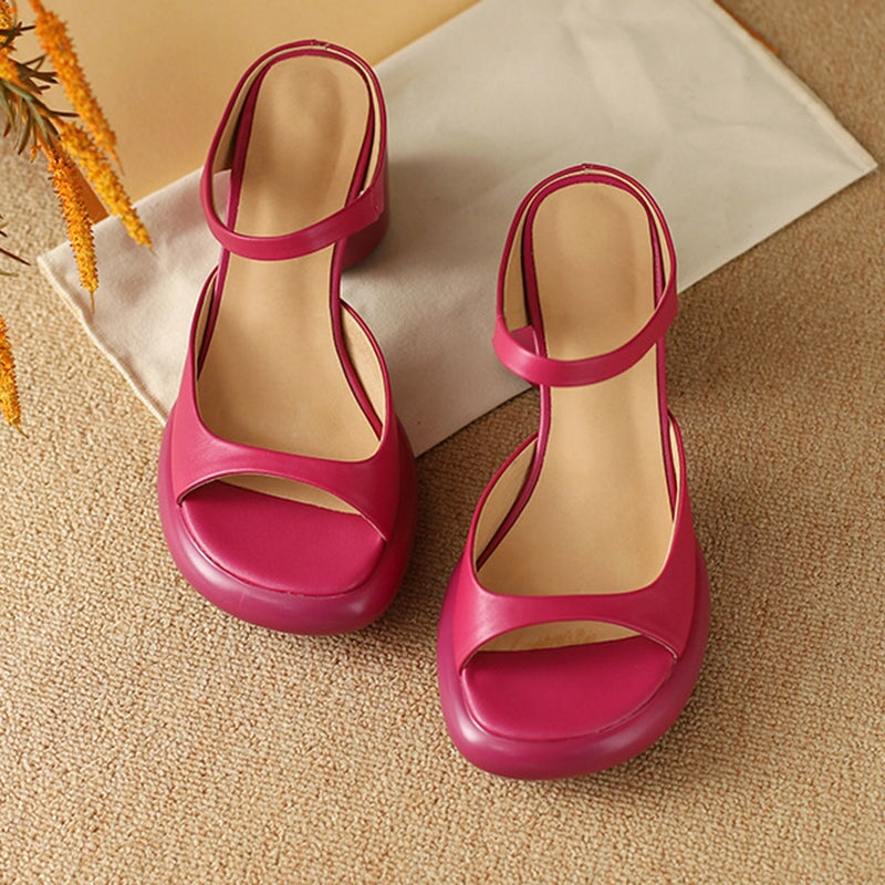  Sandals 