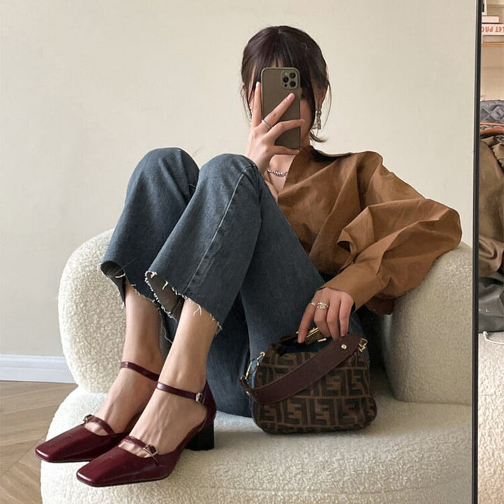  Sandals 