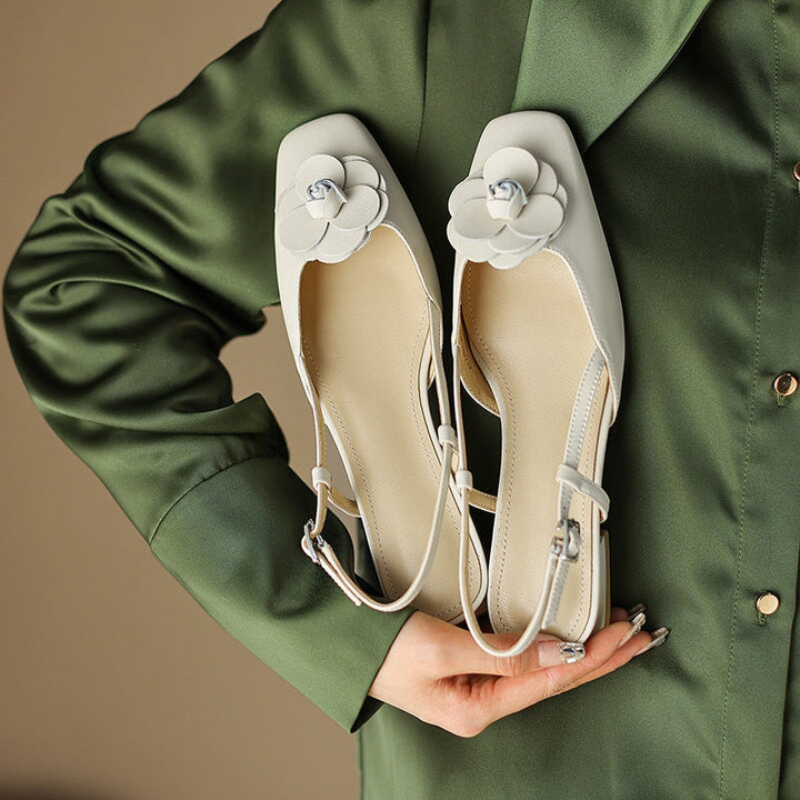  Sandals 