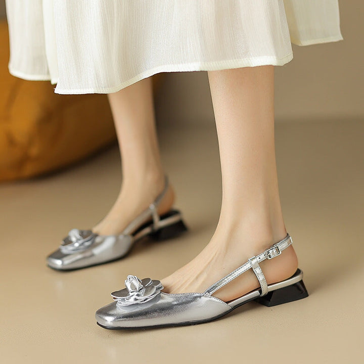 Sandals 