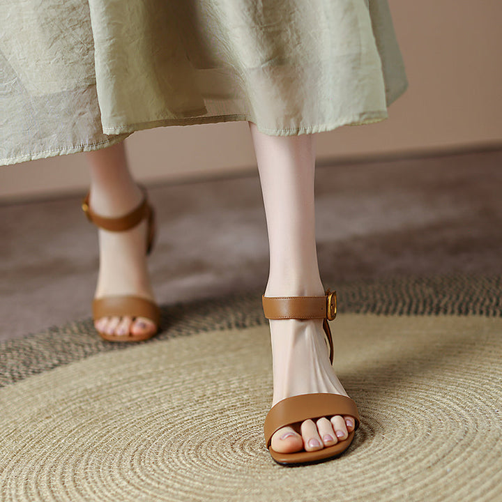  Sandals 