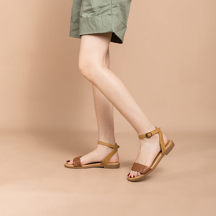  Sandals 