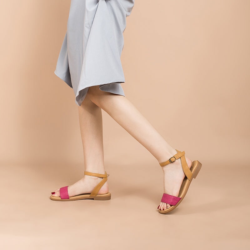  Sandals 