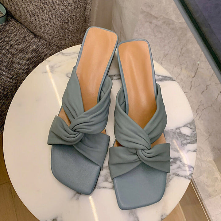  Slippers 